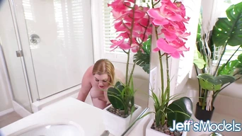 Fat Blonde Luna Storm Enjoys Herself in The Bathtub