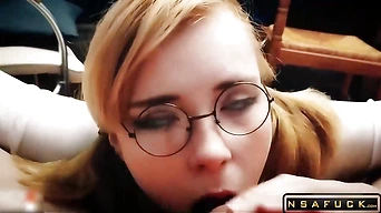 Honey Teenager Deep Sucking Big Cock Cum in Mouth