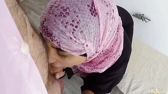 SAHARA KNITE - Hijabi Bhabi Fucks The Letting Agent