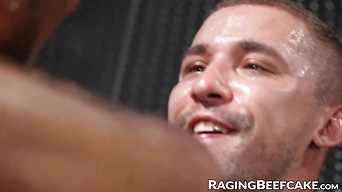 Muscle Jock Zod Blakk loads off to Sean Xaviers craving hole