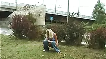 Slutty peeing in bushes